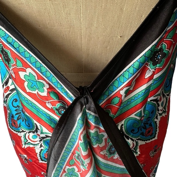 Silk Patterned Dress - Picture 4 of 4